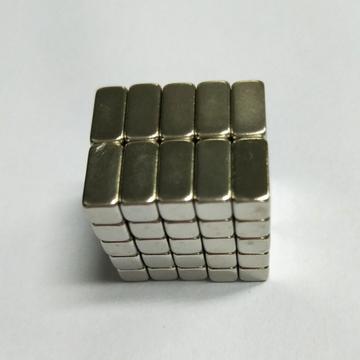 Magneți de putere pătrați NdFeB - 10x5x5mm - 50 buc.