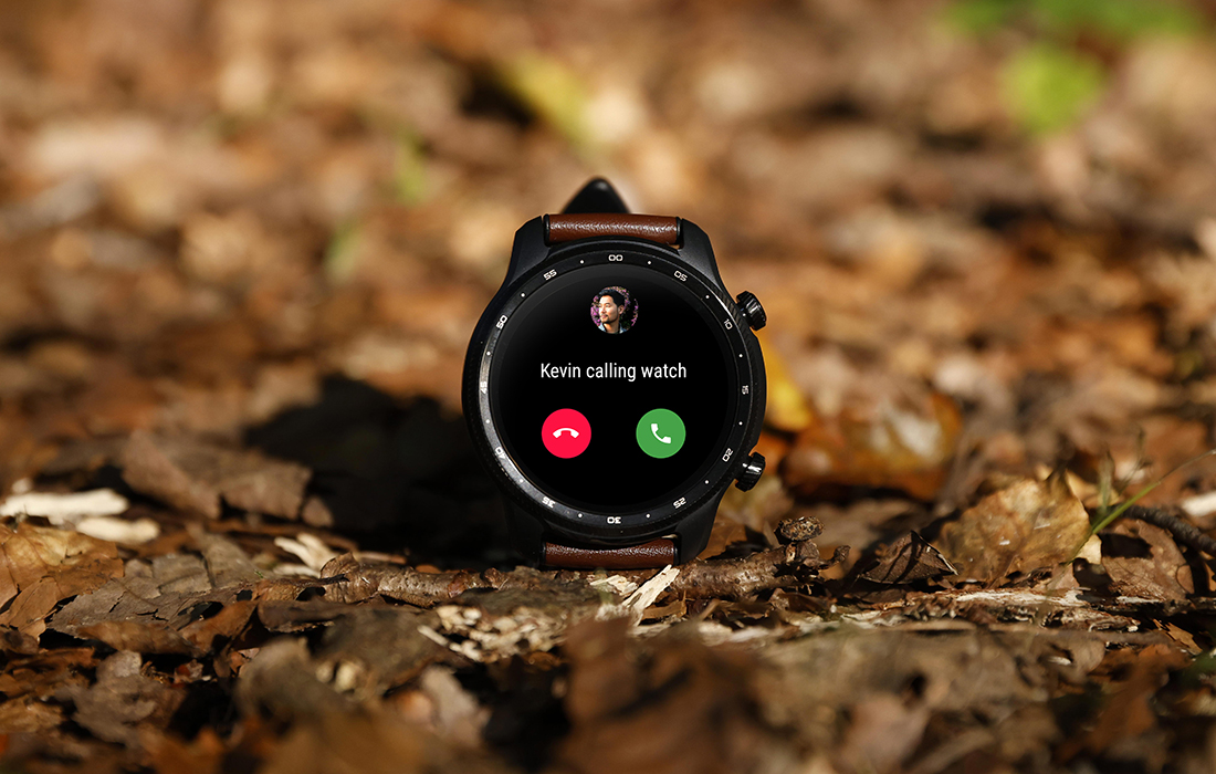 Mobvoi TicWatch Pro 3 Ultra LTE Smartwatch - Shadow Black